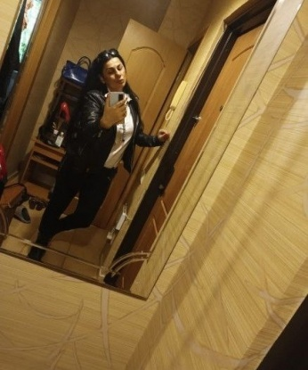 В Москве я считаю себя доброжелательной и покладистой, всегда готовой исполнить все твои сокровенные желания и фантазии. Мои услуги включают классический секс, оральный секс, эротический массаж и многое другое. Со мной ты точно получишь незабываемые моменты наслаждения и расслабления. Загляни в мои отзывы и увидишь, что мое качество обслуживания находится на высшем уровне. Фото в моем профиле – настоящие, а ты сам можешь убедиться в этом, встретившись со мной. Жду твоего звонка, чтобы порадовать тебя всеми возможными способами. 🌹💋 2055, 44 года